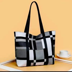 Women's Plaid Tote Bag - Large Capacity Shoulder Bag for Commuting & School